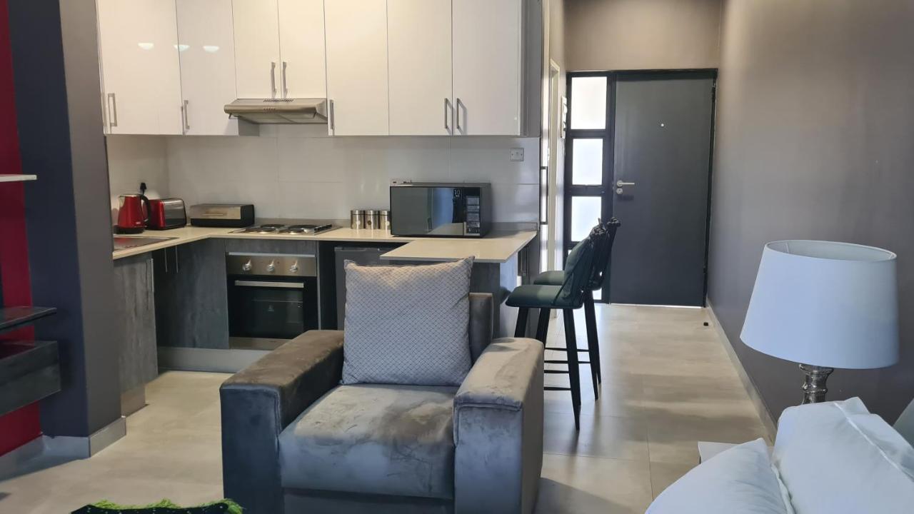 Sarona Studio F103 Γκαμπορόνε Εξωτερικό φωτογραφία